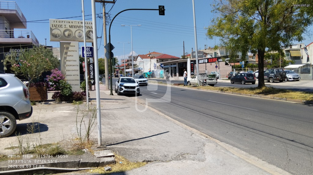 Κατάστημα 106 τ.μ. πρός ενοικίαση, Ν. Λάρισας, Λάρισα
