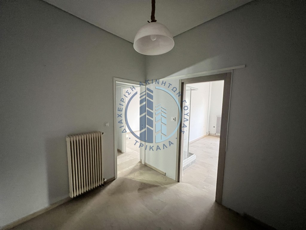 Γραφείο 90 τ.μ. πρός πώληση, Ν. Τρικάλων, Τρίκαλα