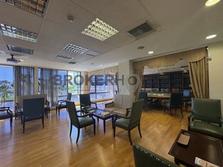 Γραφείο 280 τ.μ. προς πώληση, Σύνταγμα-thumb-1