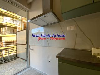 Studio / γκαρσονιέρα 33 τ.μ. προς ενοικίαση, Κέντρο Αιγίου-thumb-9