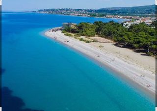 Ξενοδοχείο 4.000 τ.μ. για πώληση