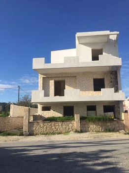 Μονοκατοικία 210 τ.μ. πρός πώληση