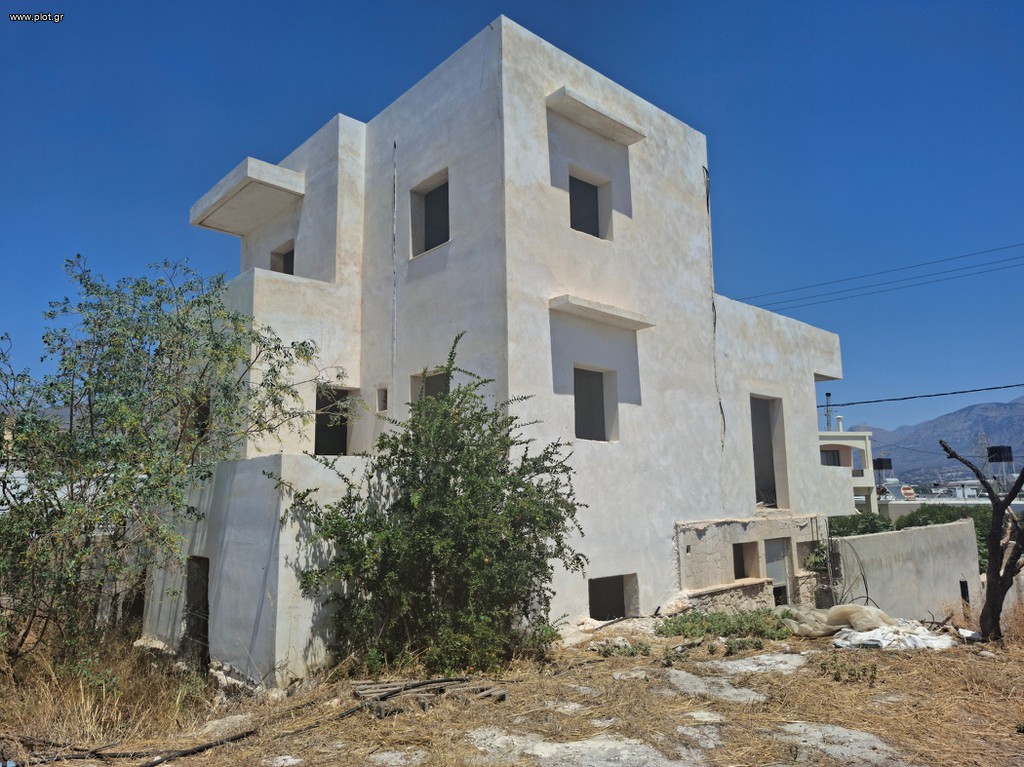 Μονοκατοικία 210 τ.μ. πρός πώληση, Ν. Λασιθίου, Ιεράπετρα