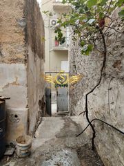 Οικόπεδο 142 τ.μ. για πώληση, Πειραιάς, Αγία Σοφία-thumb-1