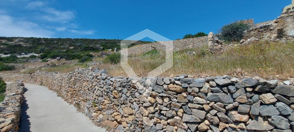 Αγροτεμάχια 7.515 τ.μ. προς πώληση, Ερμούπολη