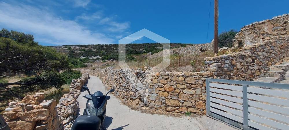 Αγροτεμάχια 7.515 τ.μ. προς πώληση, Ερμούπολη