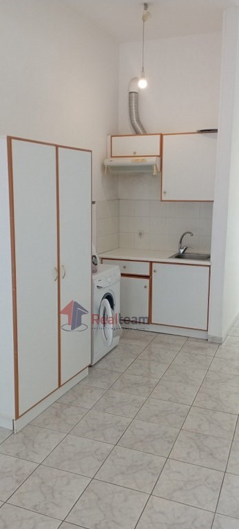 Studio / γκαρσονιέρα 27 τ.μ. προς ενοικίαση, Επτά Πλατάνια