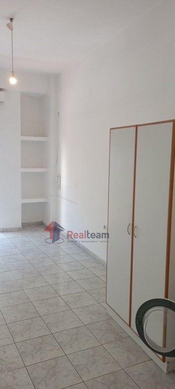 Studio / γκαρσονιέρα 27 τ.μ. προς ενοικίαση, Επτά Πλατάνια
