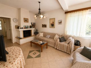 Διαμέρισμα 50 τ.μ. για πώληση, Εύβοια, Ερέτρια-thumb-1