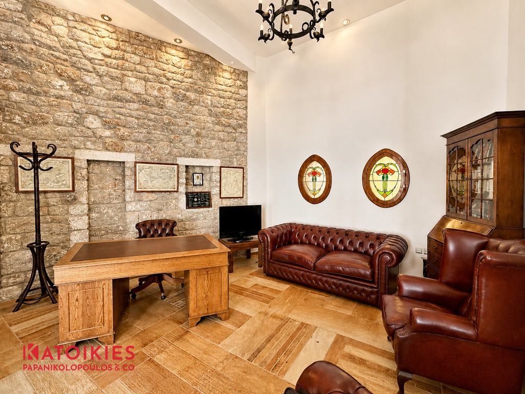 Βίλλα 456 τ.μ. πρός πώληση, Μεσσηνία, Καλαμάτα