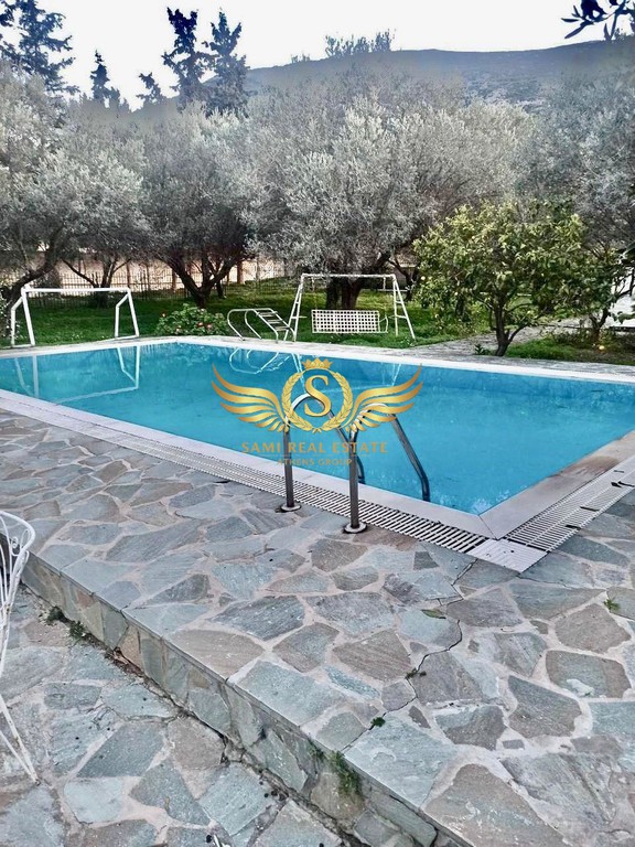 Βίλλα 430 τ.μ. πρός πώληση, Αττική - Υπόλοιπο, Μαρκόπουλο