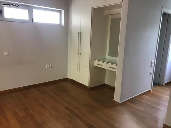 Μεζονέτα 160 τ.μ. προς ενοικίαση, Αθήνα - Νότια Προάστια, Γλυφάδα