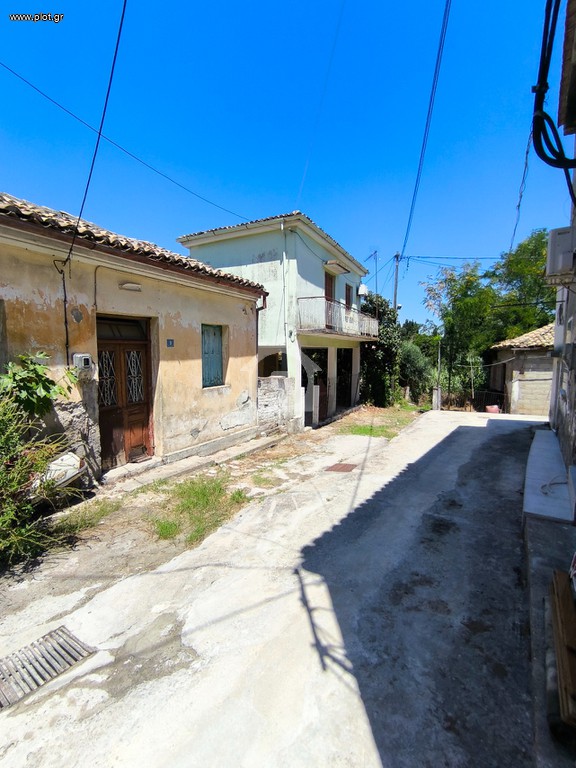 Συγκρότημα διαμερισμάτων 300 τ.μ. προς πώληση, Λευκίμμη Κέρκυρας