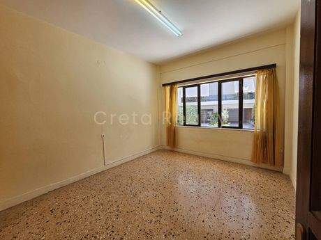 Office 15 sqm for rent