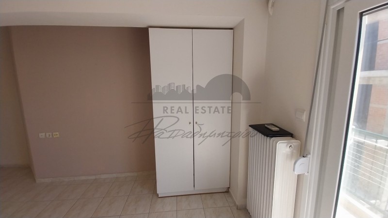 Studio / γκαρσονιέρα 30 τ.μ. προς ενοικίαση, Επτά Πλατάνια