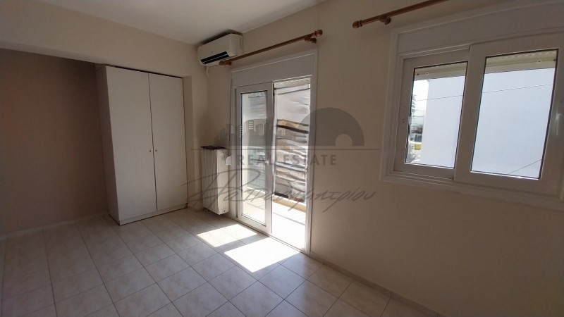 Studio / γκαρσονιέρα 30 τ.μ. προς ενοικίαση, Επτά Πλατάνια