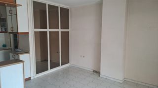 Studio / γκαρσονιέρα 31 τ.μ. για ενοικίαση, Πειραιάς, Χατζηκυριάκειο-thumb-4