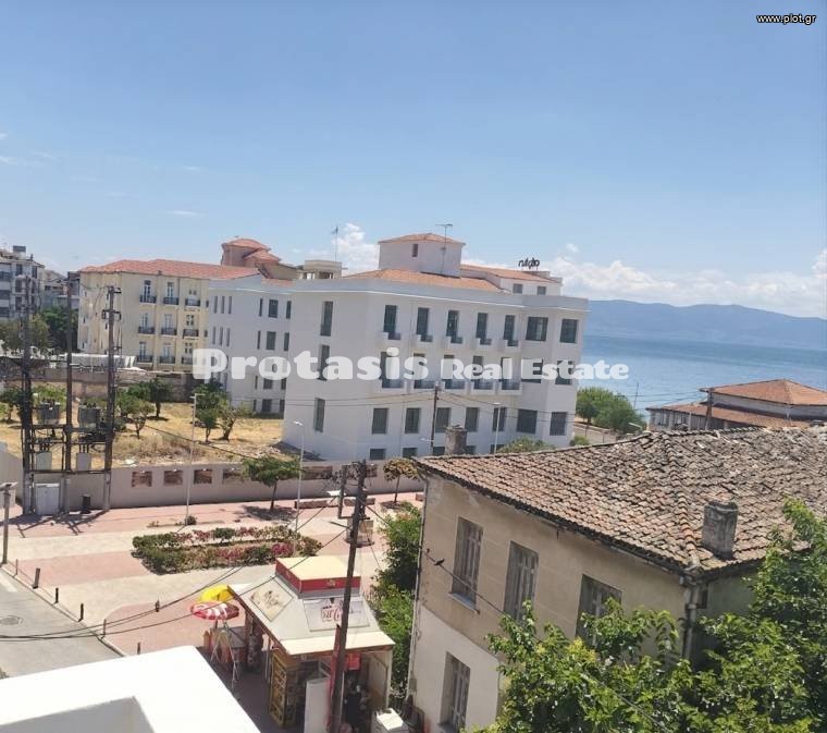 Επαγγελματικό 411 τ.μ. πρός πώληση, Εύβοια, Αιδηψός