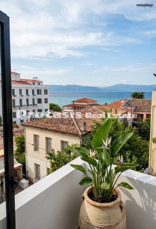 Επαγγελματικό 411 τ.μ. πρός πώληση, Εύβοια, Αιδηψός