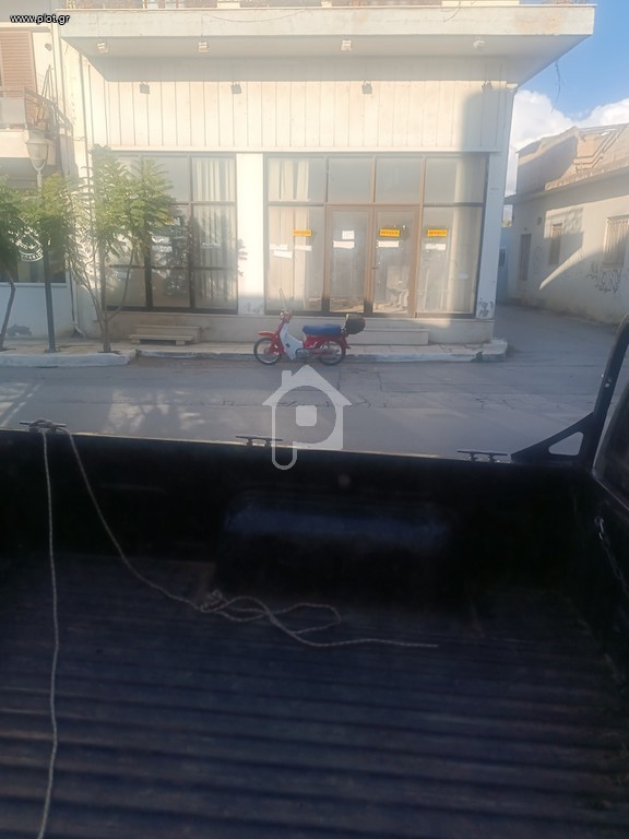 Κατάστημα 115 τ.μ. προς ενοικίαση, Κόκκινος Πύργος