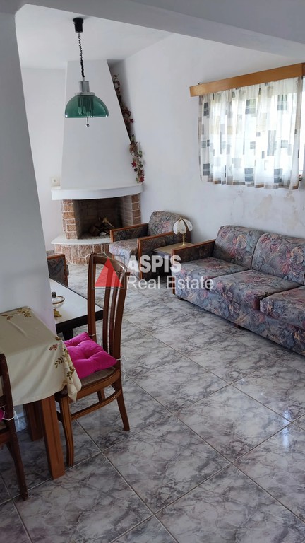 Μονοκατοικία 300 τ.μ. προς ενοικίαση, Παλαιά Φώκαια