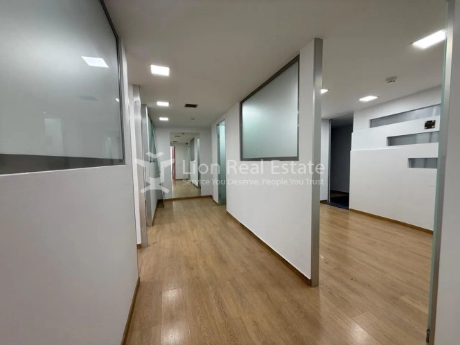 Γραφείο 225 τ.μ. πρός ενοικίαση, Αθήνα - Βόρεια Προάστια, Μαρούσι