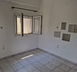 Studio / γκαρσονιέρα 31 τ.μ. για ενοικίαση, Αχαΐα, Πάτρα-thumb-1