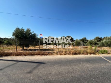 Οικόπεδο 4.720 τ.μ. προς πώληση