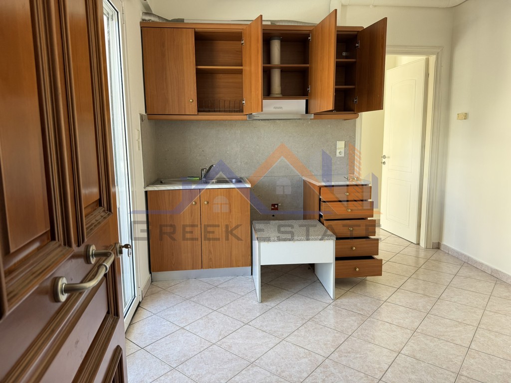 Studio / γκαρσονιέρα 30 τ.μ. προς ενοικίαση, Κέντρο Ανατολής
