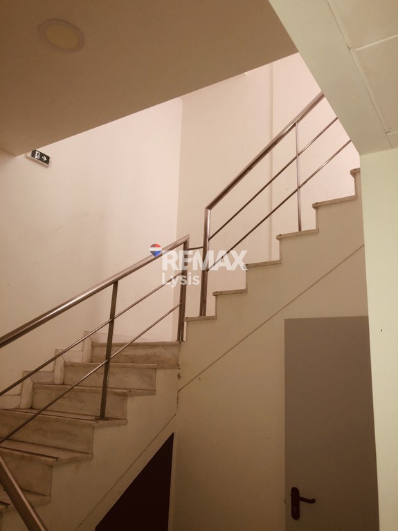 Κατάστημα 240 τ.μ. προς ενοικίαση, Αθήνα - Νότια Προάστια, Υμηττός