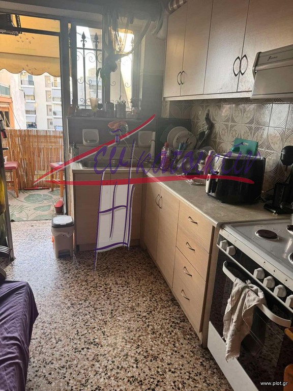 Διαμέρισμα 57 τ.μ. πρός πώληση, Πειραιάς, Καμίνια