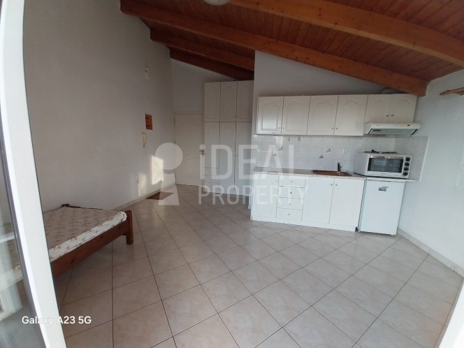 Studio / γκαρσονιέρα 30 τ.μ. προς ενοικίαση, Λάγγουρα