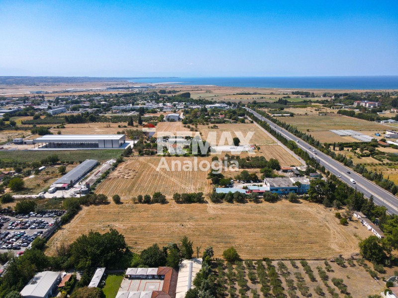 Αγροτεμάχια 15.700 τ.μ. πρός ενοικίαση, Θεσσαλονίκη - Περιφ/Κοί Δήμοι, Θέρμη