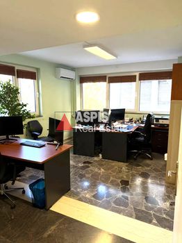 Office 322 sqm for rent