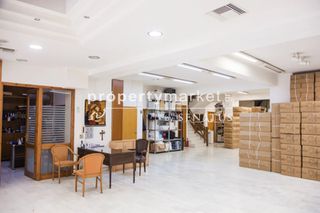 Επιχειρηματικό κτίριο 900 τ.μ. για πώληση