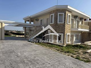 Detached home 320 sqm for rent