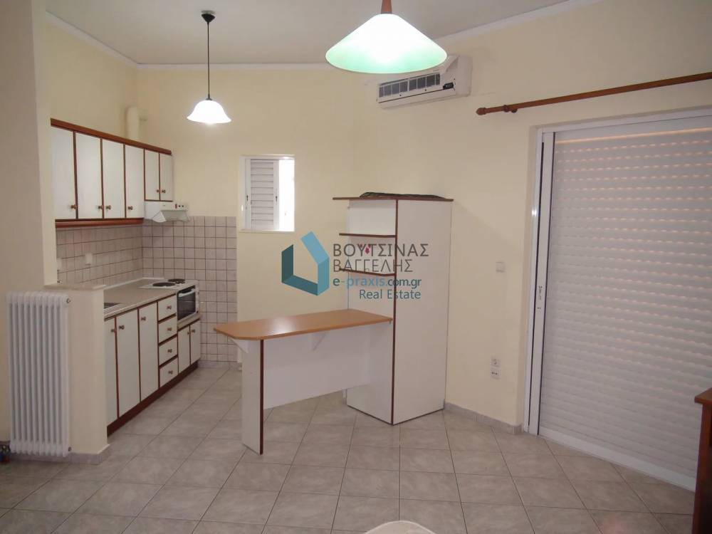 Studio / γκαρσονιέρα 30 τ.μ. προς ενοικίαση, Μπεγουλάκι