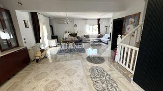 Μονοκατοικία 270 τ.μ. για πώληση