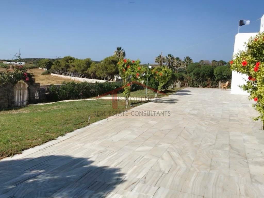 Κατάστημα 400 τ.μ. προς πώληση, Μονή Αγίου Αντωνίου