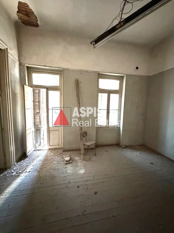 Επιχειρηματικό κτίριο 220 τ.μ. προς πώληση, Ψυρρή