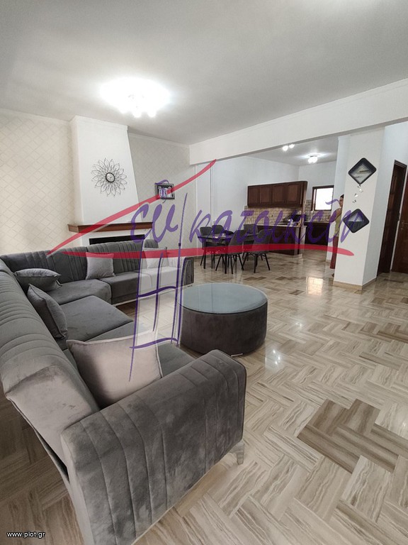 Διαμέρισμα 100 τ.μ. πρός ενοικίαση, Πειραιάς - Προάστια, Κερατσίνι