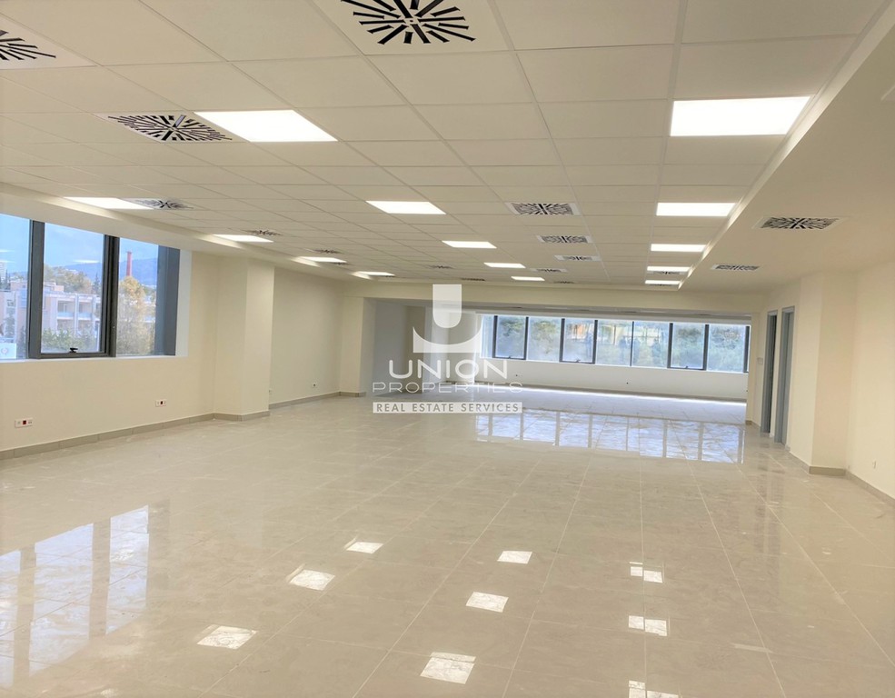 Επιχειρηματικό κτίριο 4.900 τ.μ. πρός ενοικίαση, Αθήνα - Βόρεια Προάστια, Νέο Ψυχικό
