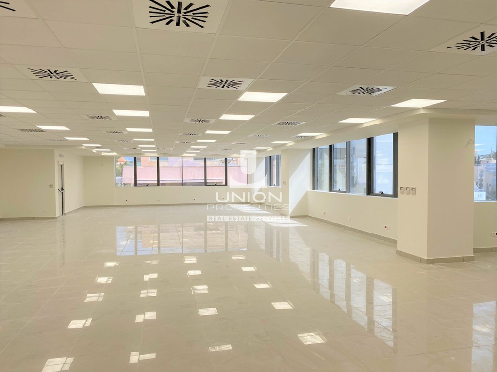 Επιχειρηματικό κτίριο 4.900 τ.μ. πρός ενοικίαση, Αθήνα - Βόρεια Προάστια, Νέο Ψυχικό