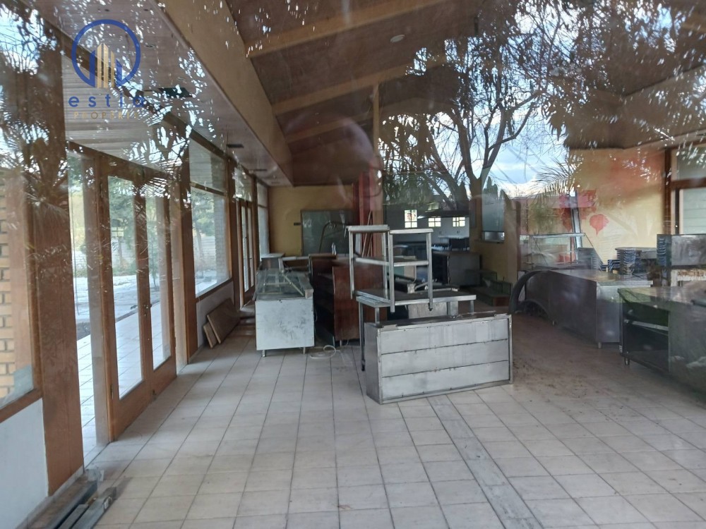 Κατάστημα 200 τ.μ. προς ενοικίαση, Καστελλόκαμπος