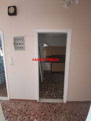 Διαμέρισμα 93 τ.μ. για πώληση, Πειραιάς, Αγία Σοφία-thumb-5