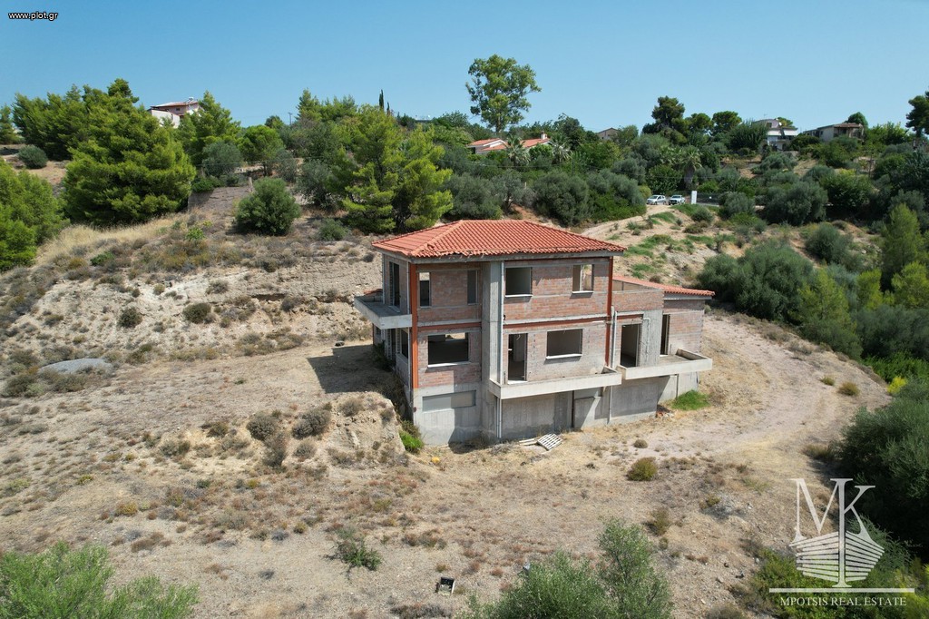 Μεζονέτα 393 τ.μ. πρός πώληση, Αττική - Υπόλοιπο, Μαρκόπουλο Ωρωπού