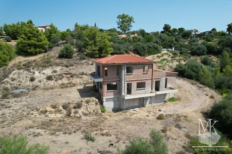 Μεζονέτα 393 τ.μ. πρός πώληση