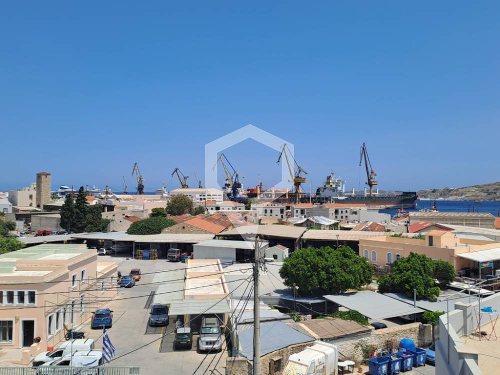 Συγκρότημα διαμερισμάτων 405 τ.μ. πρός πώληση, Κυκλάδες, Σύρος