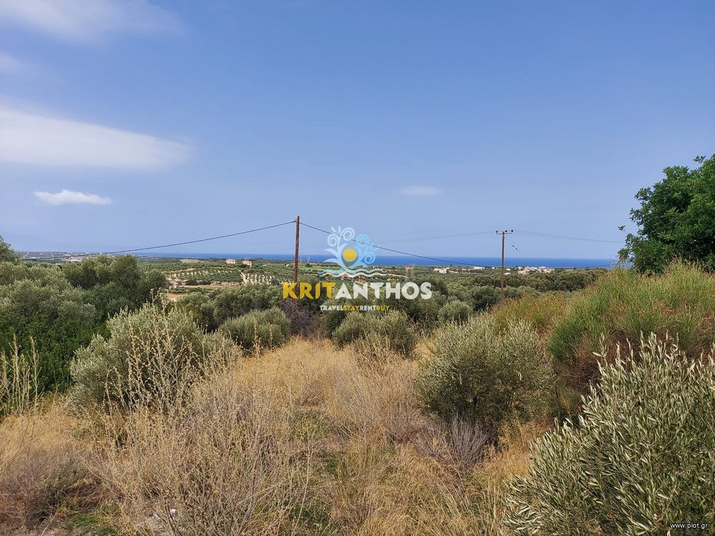 Οικόπεδο 1.800 τ.μ. πρός πώληση, Ν. Ρεθύμνου, Αρκάδι
