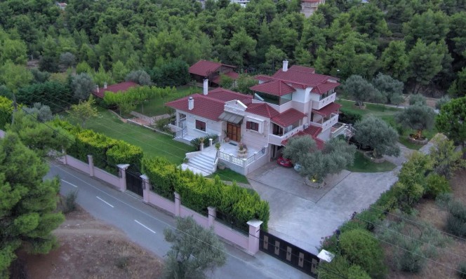 Μεζονέτα 550 τ.μ. πρός πώληση, Εύβοια, Ερέτρια